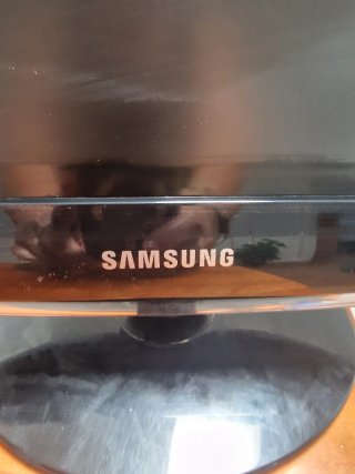 Monitor Samsung 19 SyncMaster 933SN + Cables
