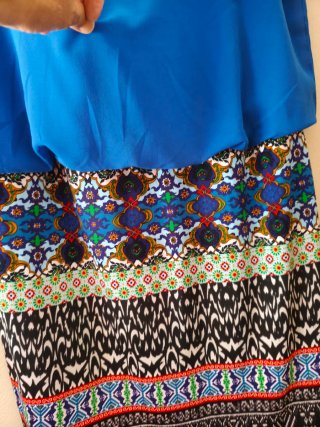Vestido Leyca azul y multicolor talla L