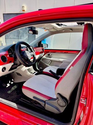 Volkswagen up! 2016 R/Line Techo Abatible 75cv