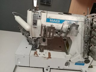 Máquina de coser MADI Overlock