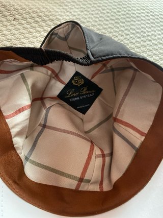 Loro Piana Gorras (1 Azul, 2 Negras)