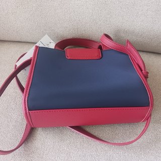 Bolso Tommy Hilfiger Azul y Rojo
