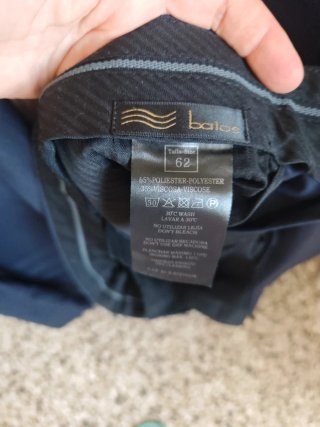 Traje de hombre  azul y rojo