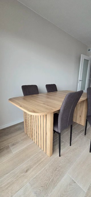 Mesa comedor extensible + 4 sillas