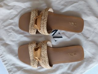Sandalias Zara Rafia Beige y Doradas