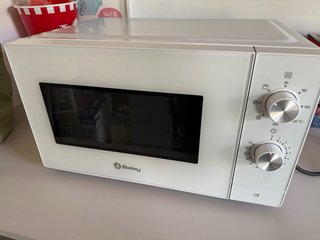 Microondas Balay Blanco Cristal NUEVO