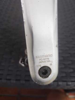 Bielas Shimano Deore XT FC-M770 + Pedales