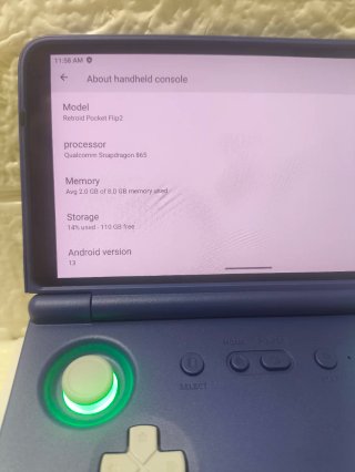 Retroid Pocket Flip 2 - GameCube