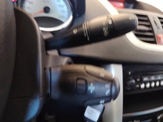 Peugeot 207 2012