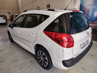 Peugeot 207 2012