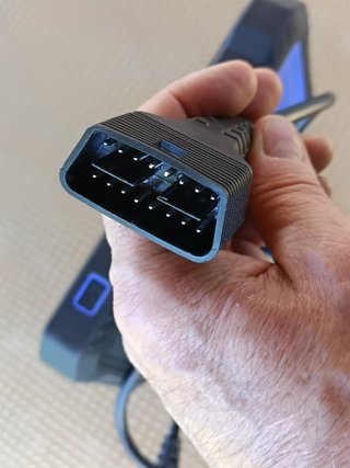 Escáner diagnóstico coche OBD2