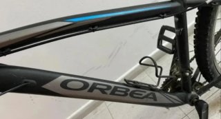 Bicicleta Orbea Negra + Casco