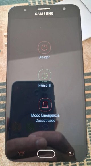 Samsung Galaxy On7 Negro + Accesorios