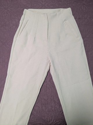 Pantalones beige de vestir