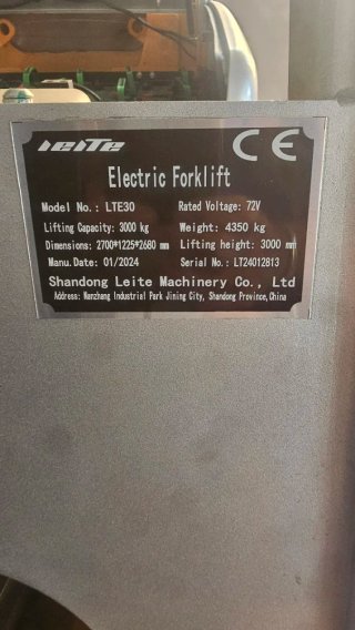 Carretilla elevadora eléctrica