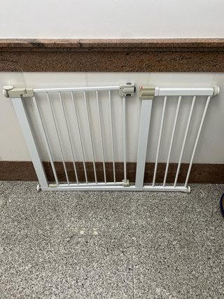 Valla seguridad infantil blanca