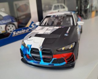 Otto BMW M4 GT4 1/18