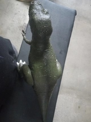 Dinosaurio T-Rex de juguete