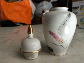 Vaso Potic Porcellana Vintage con Coperchio
