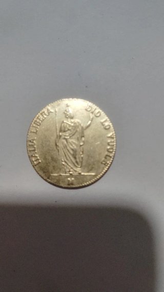 Moneda antigua coleccionable