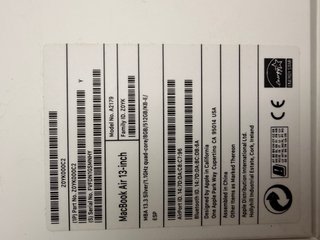 Apple MacBook Air 13 (2020)