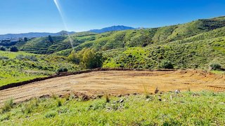 Parcela rústica 8.800m/2 en zona Pueblo de Mijas