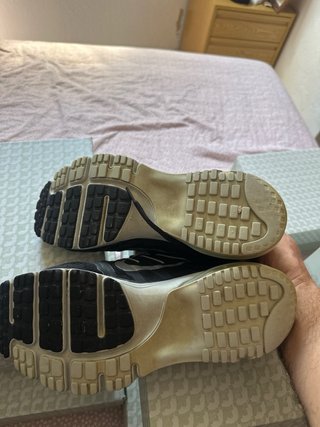 Zapatillas Nike Negras y Grises