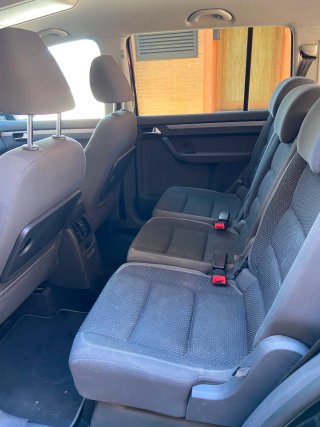 Volkswagen Touran 2011