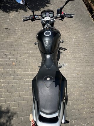 Suzuki GSR600 Naked