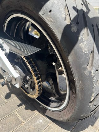 Suzuki GSR600 Naked