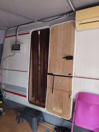 Caravana con documentación 750 kilos
