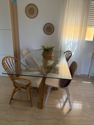 Mesa Comedor Cristal y Madera