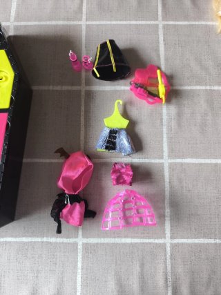 Monster High Skultimate Secrets Draculaura