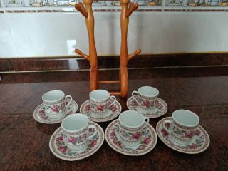 Juego de café con soporte de madera