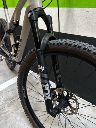 Canyon Lux Trail CF7 XL