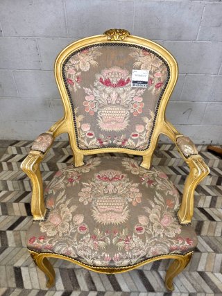Sillón medallón tela
