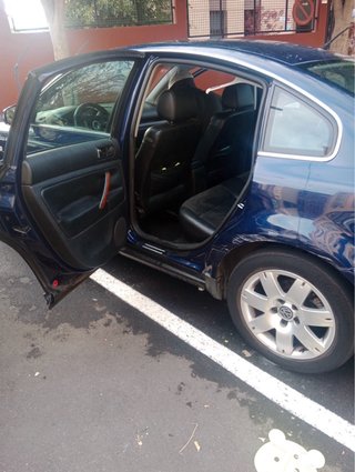 Volkswagen Passat CC 2002