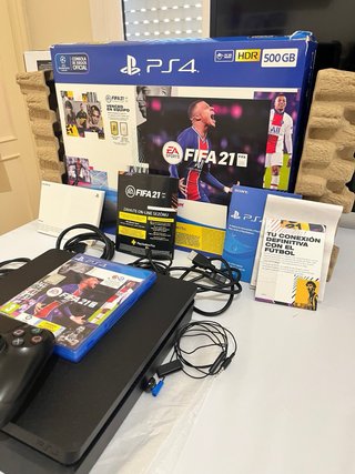 PS4 (PlayStation 4) FIFA 21 Edizione Limitata