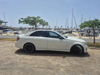 Mercedes-Benz Clase C 2011
