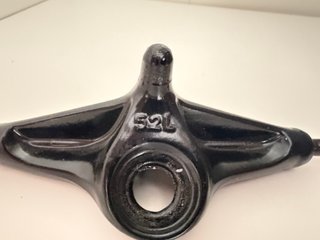 Ejes Venture 5.2 Low Negros Skateboard (7.75-8.25)