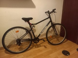 Bicicleta B-twin Negra