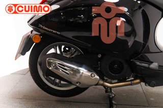 VESPA PRIMAVERA 125