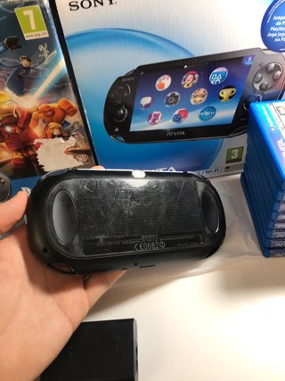 Psp Vita OLED + CAJA Y JUEGOS INCLUIDOS