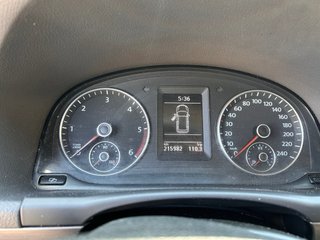 Volkswagen Touran 2011
