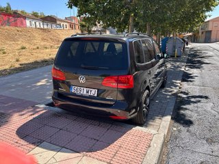 Volkswagen Touran 2011
