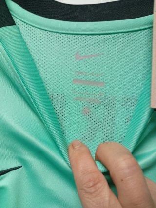Camiseta Deportiva Nike Talla M