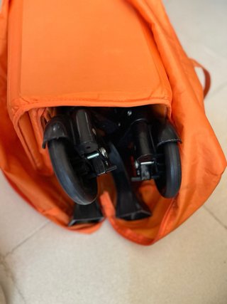 Cuna de viaje plegable