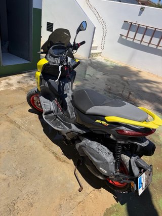 APRILIA SR 125 Cc GT ABS SPORT AMARILLO