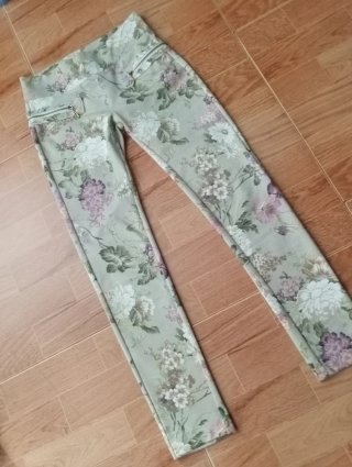 Pantalón pitillo legging con cremalleras T: sx/S