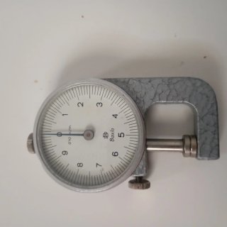 Micrómetro analógico Baxlo antiguo